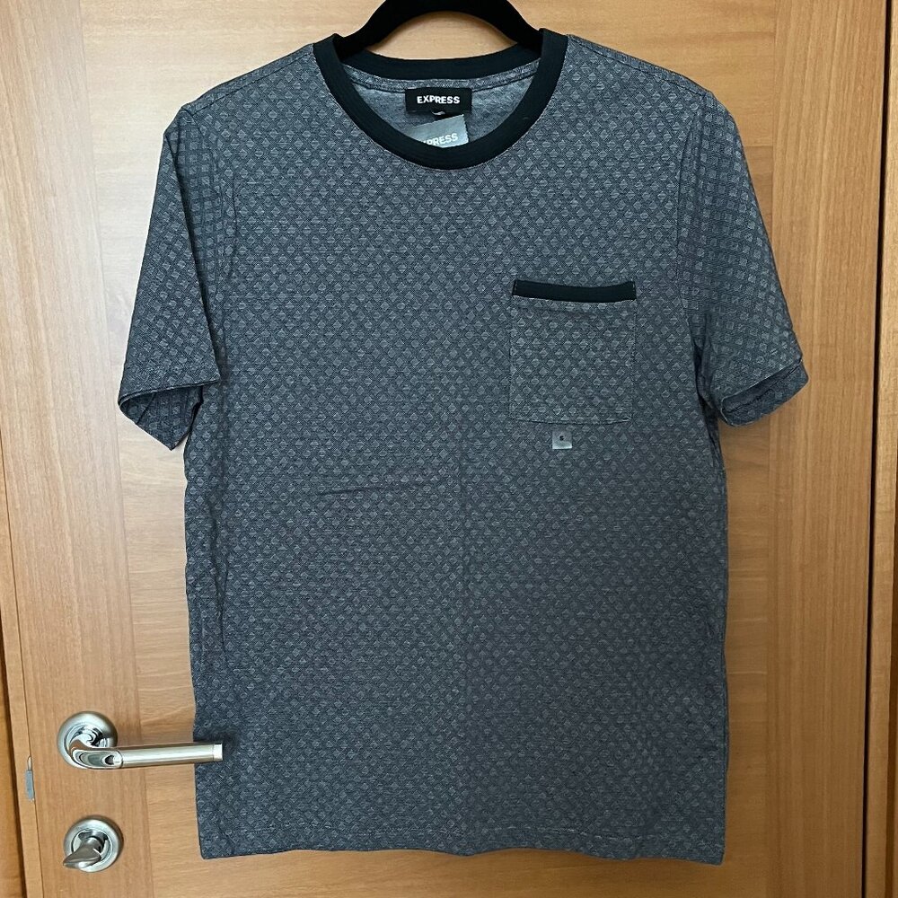 Men's Short Sleeve Crew Neck Knit Shirt Size S NWT